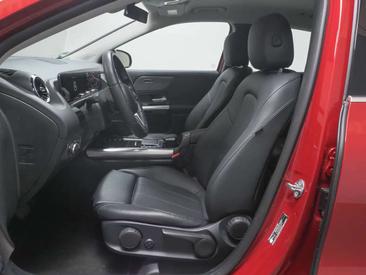 Mercedes GLA 200 Progressive — photo 4