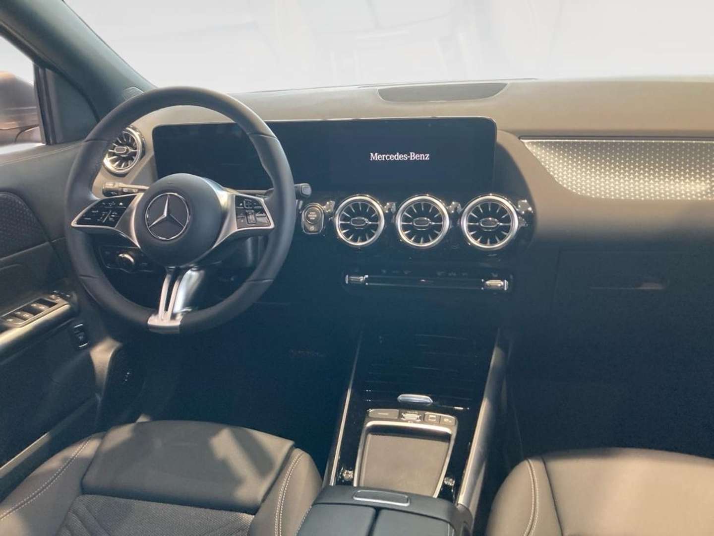 Mercedes GLA 200 Progressive Line - 2025 - Joinsteer - #7