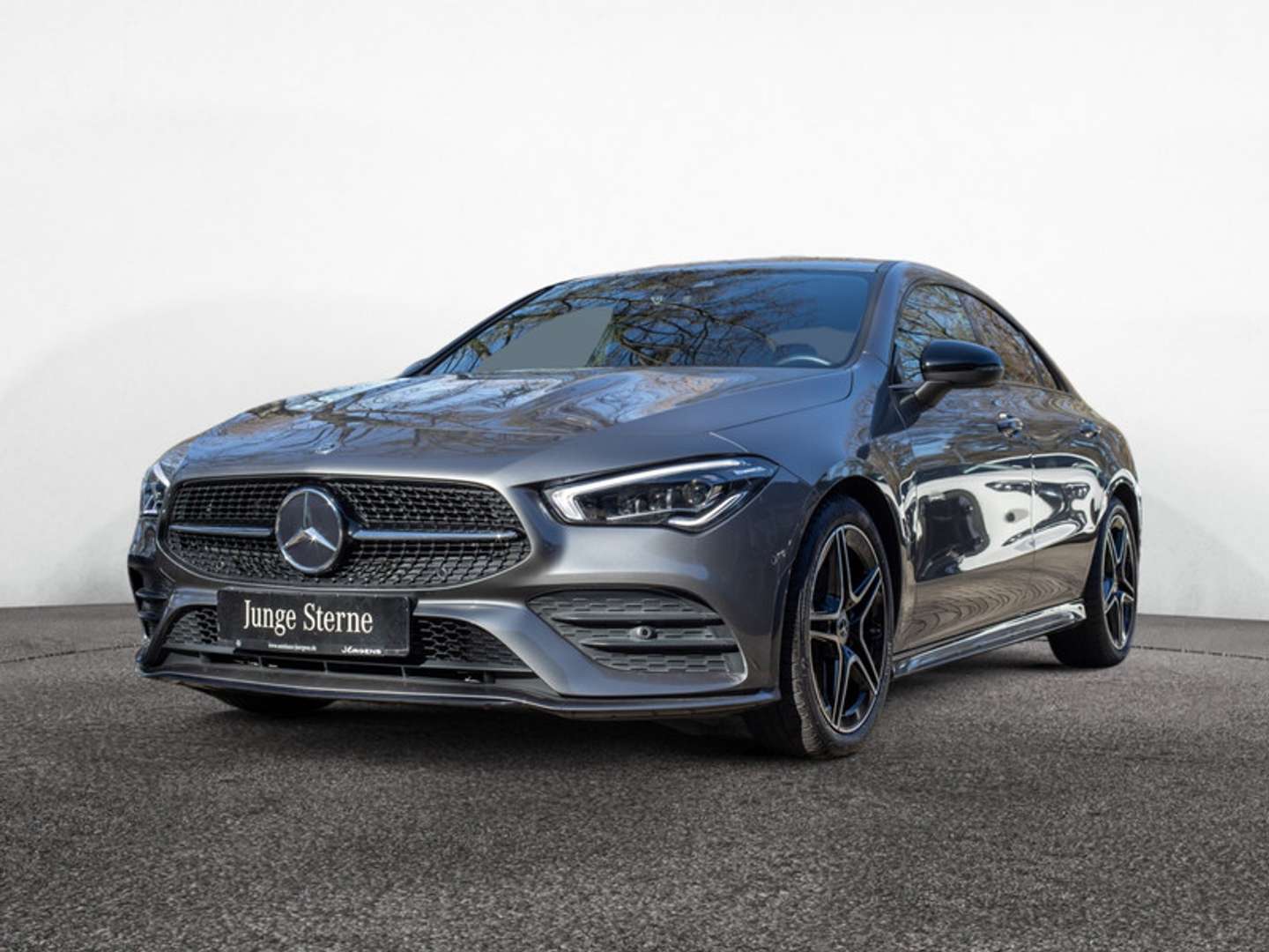 Mercedes CLA 200 Night Edition - 2023 - Joinsteer - #1