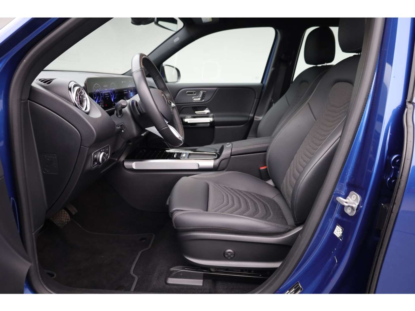 Mercedes EQB 300 Progressive - 2024 - Joinsteer - #9