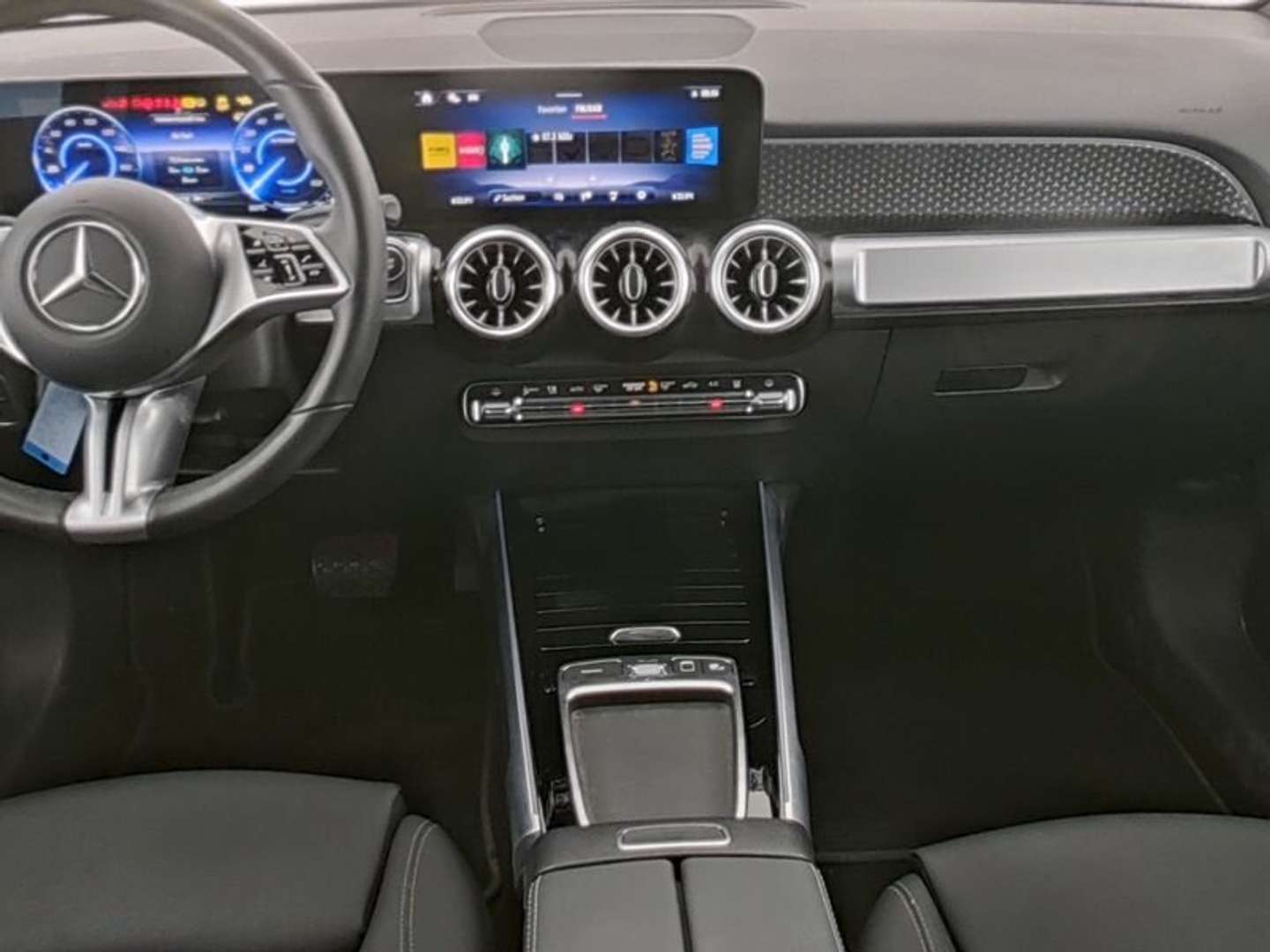 Mercedes EQB 300 Progressive - 2025 - Joinsteer - #3