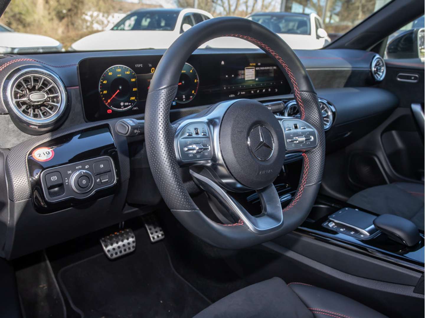 Mercedes CLA 200 Night Edition - 2023 - Joinsteer - #11