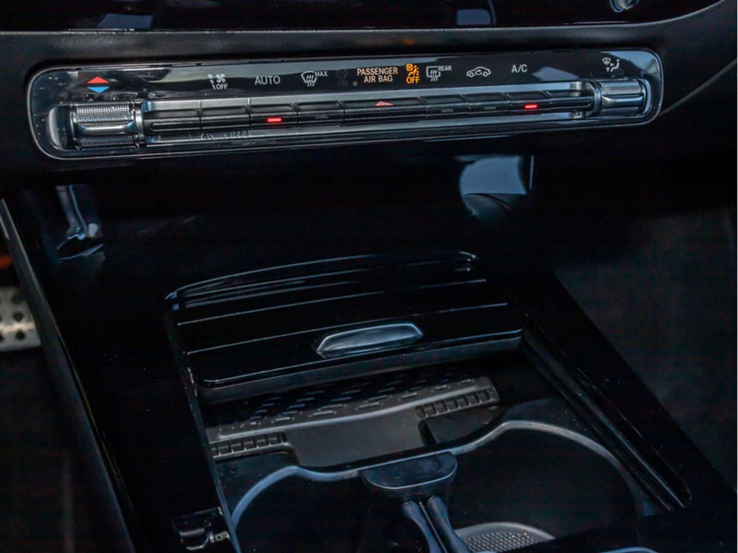 Mercedes CLA 200 Night Edition - 2023 - Joinsteer - #14