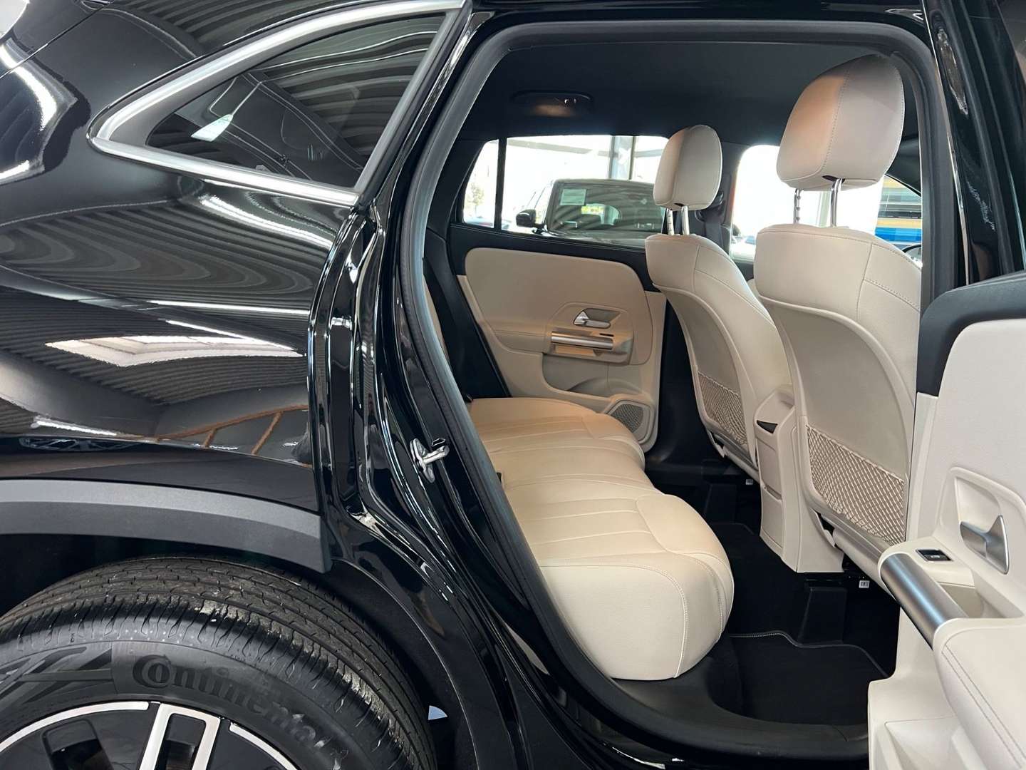 Mercedes GLA 180 Business - 2023 - Joinsteer - #16