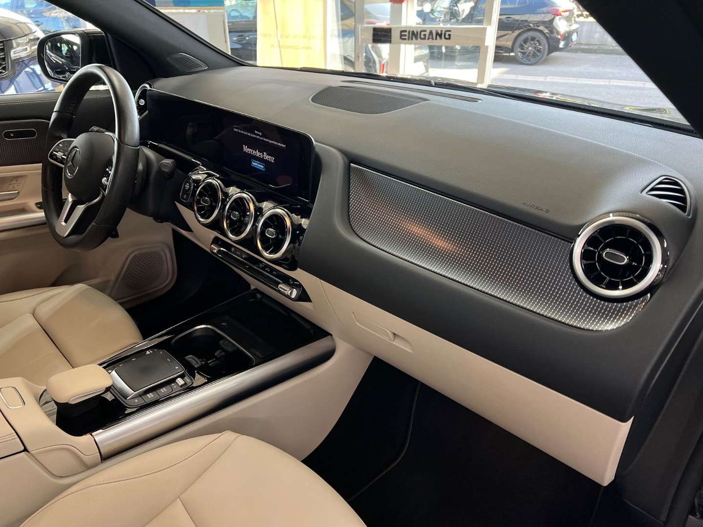 Mercedes GLA 180 Business - 2023 - Joinsteer - #20