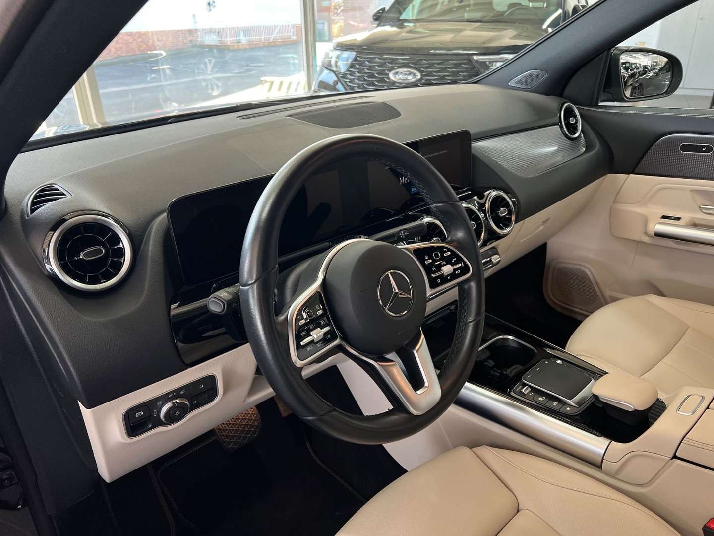 Mercedes GLA 180 Business - 2023 - Joinsteer - #28