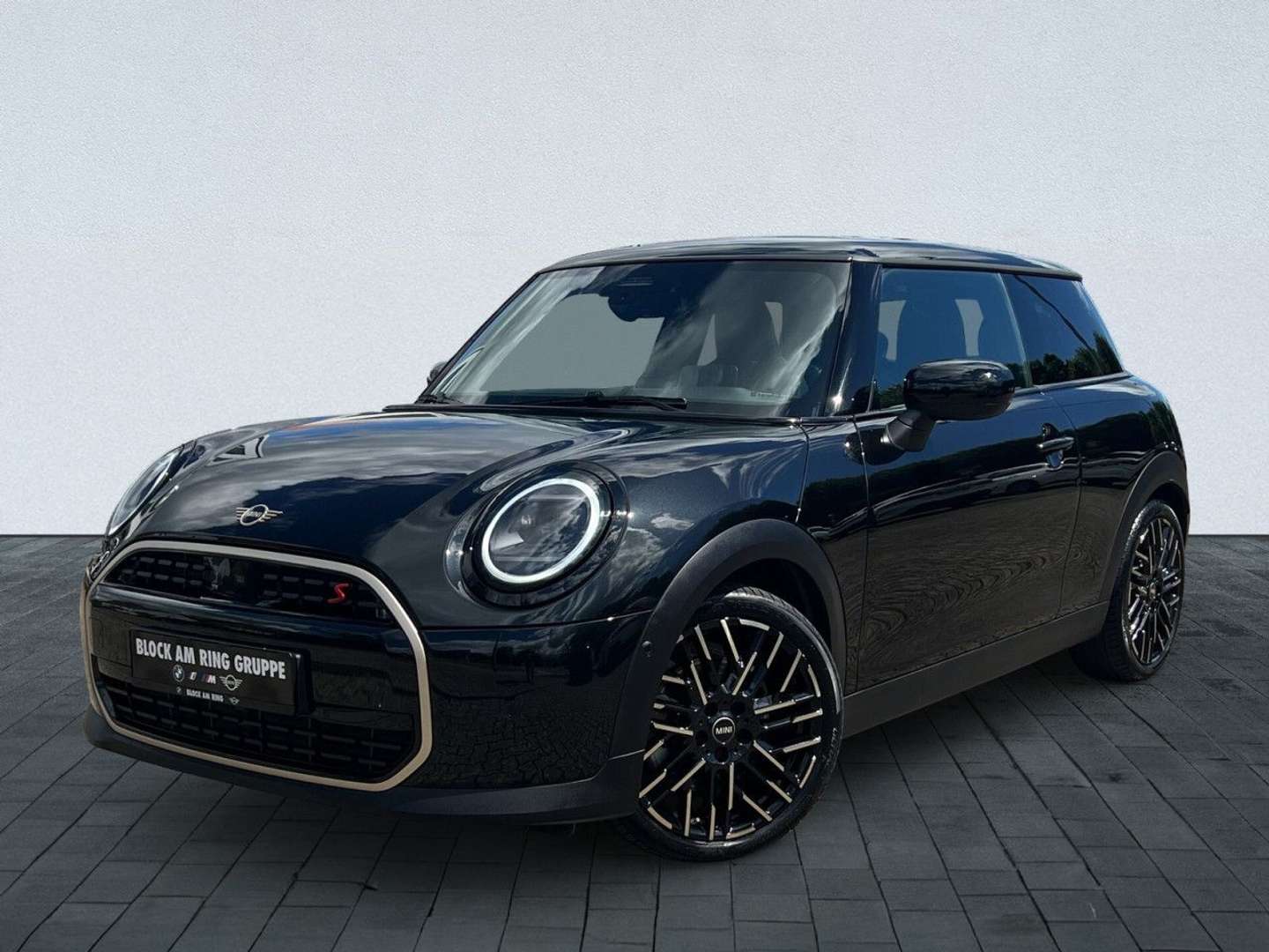 Mini 3 Portes Cooper S JCW Trim - 2024 - Joinsteer - #1
