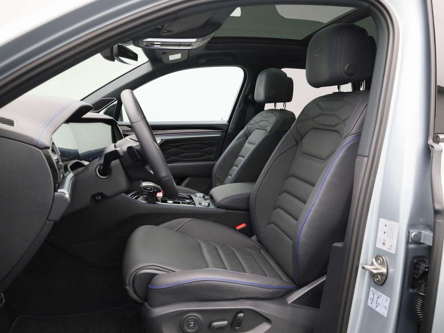 Volkswagen Touareg EHybrid 4Motion R - 2025 - Joinsteer - #9