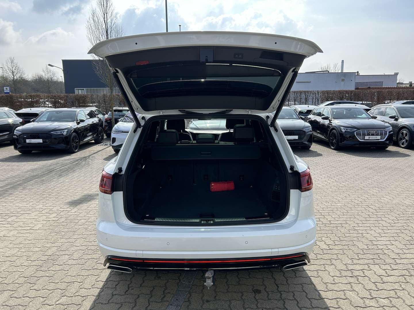 Volkswagen Touareg 4Motion R-Line - 2022 - Joinsteer - #7