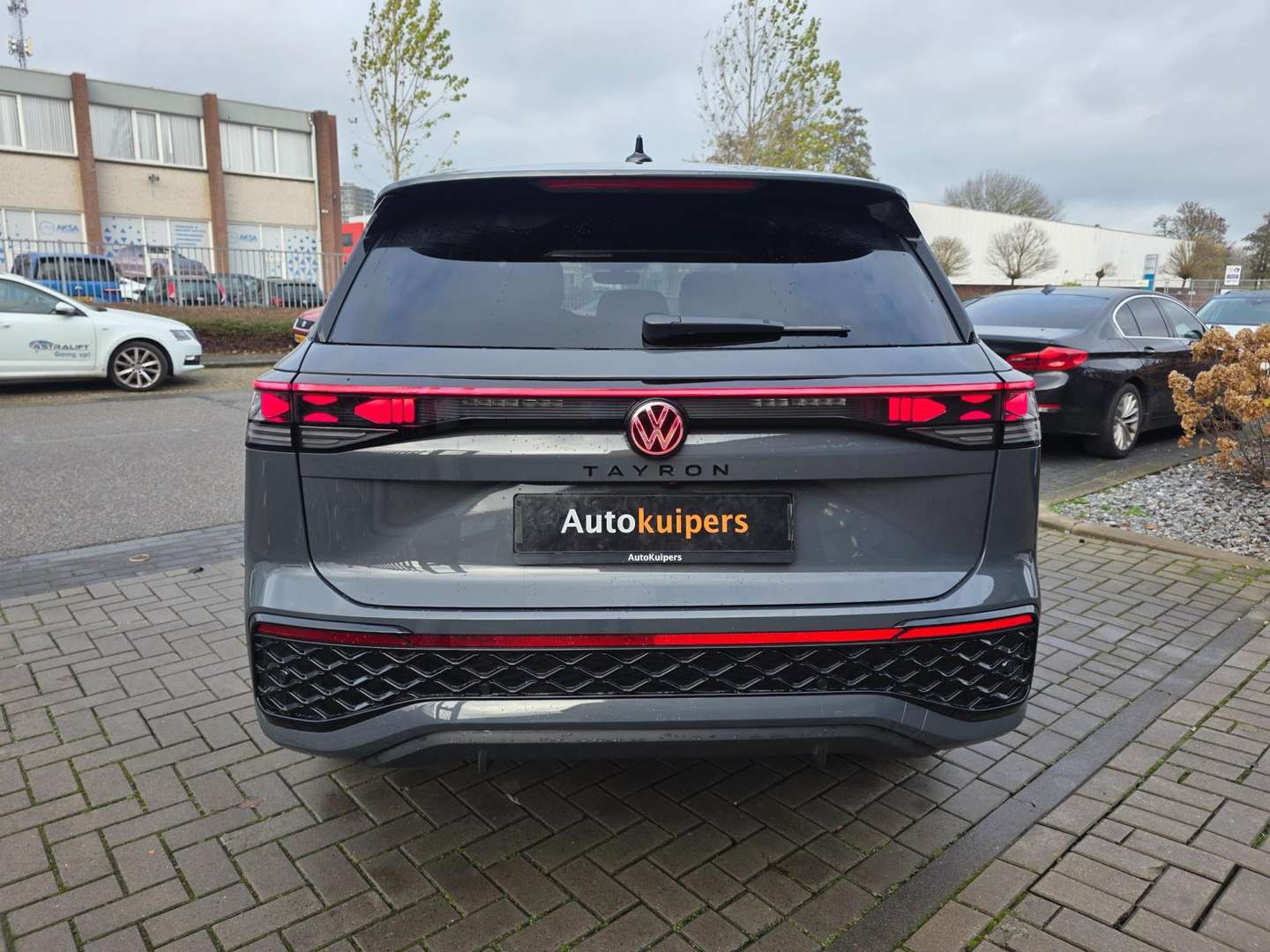 Volkswagen Tayron EHybrid R-Line Edition - 2025 - Joinsteer - #4