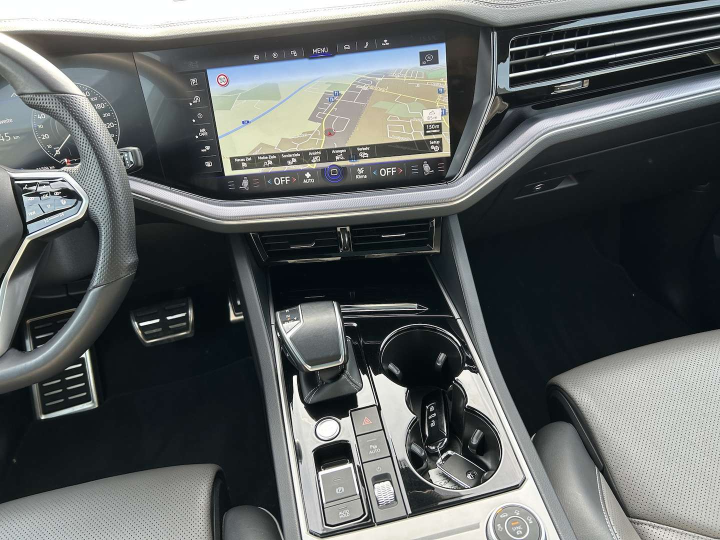 Volkswagen Touareg 4Motion R-Line - 2022 - Joinsteer - #12