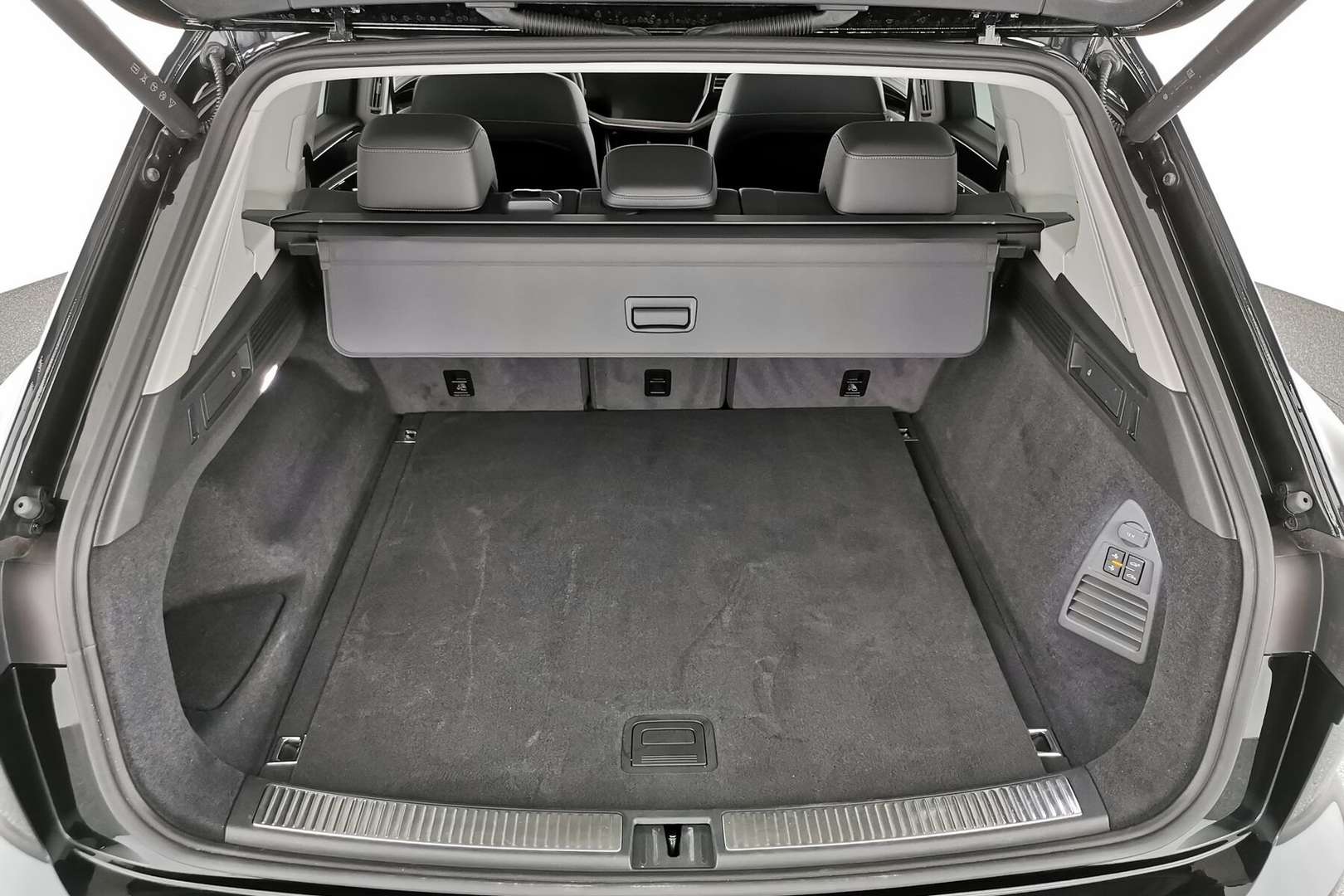 Volkswagen Touareg TDI Elegance 4Motion - 2025 - Joinsteer - #6