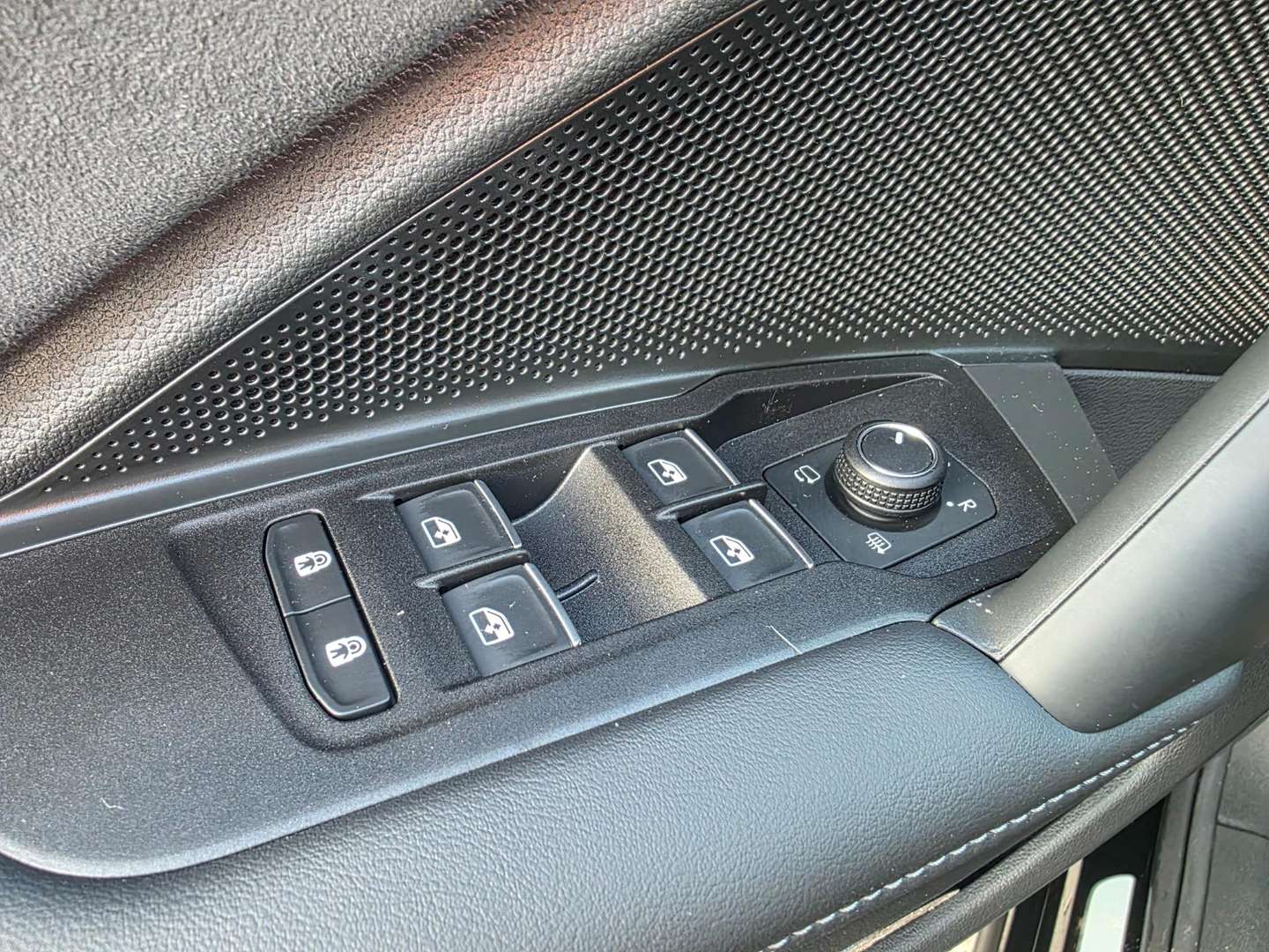 Volkswagen Tayron EHybrid R-Line Edition - 2025 - Joinsteer - #21