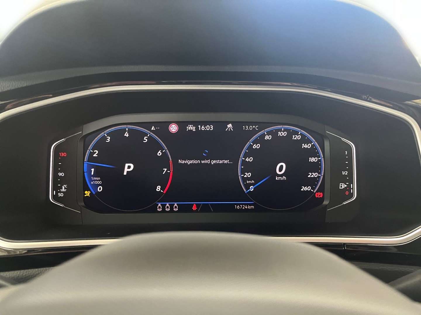 Volkswagen T-Roc R-Line - 2023 - Joinsteer - #7