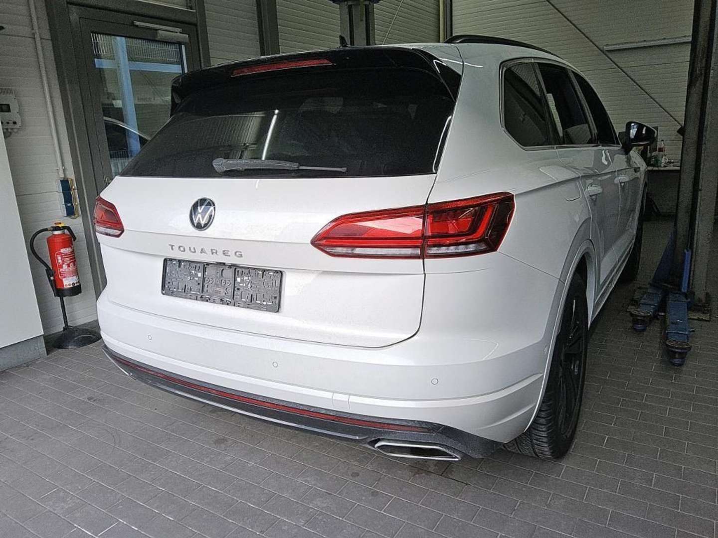 Volkswagen Touareg 4Motion R-Line - 2022 - Joinsteer - #3