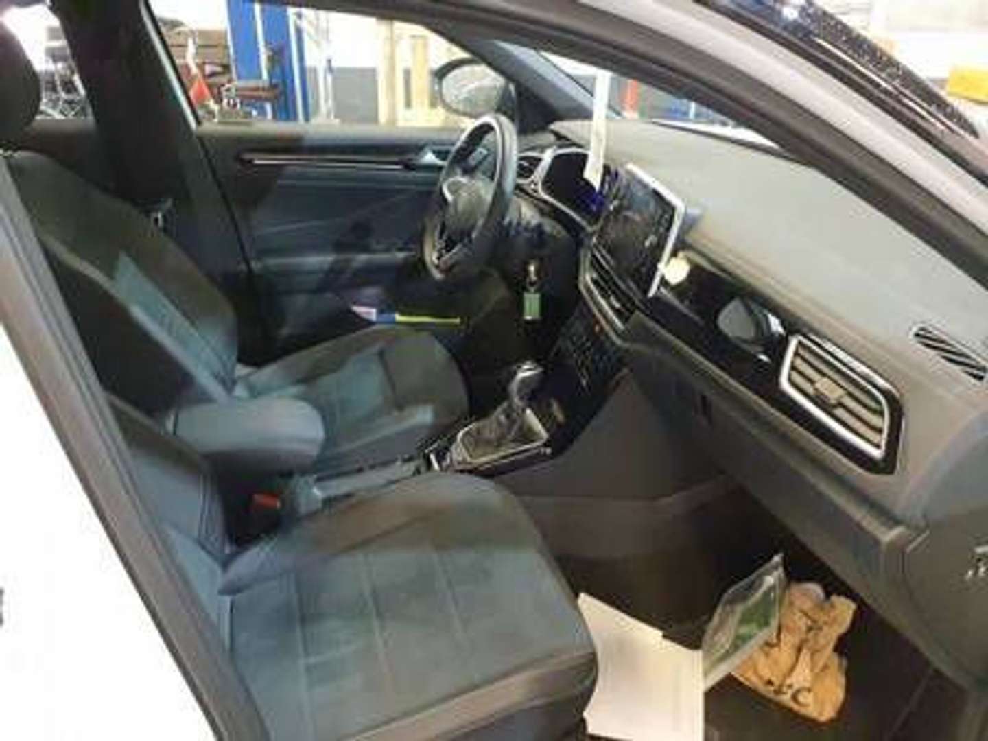 Volkswagen T-Roc R-Line - 2025 - Joinsteer - #3