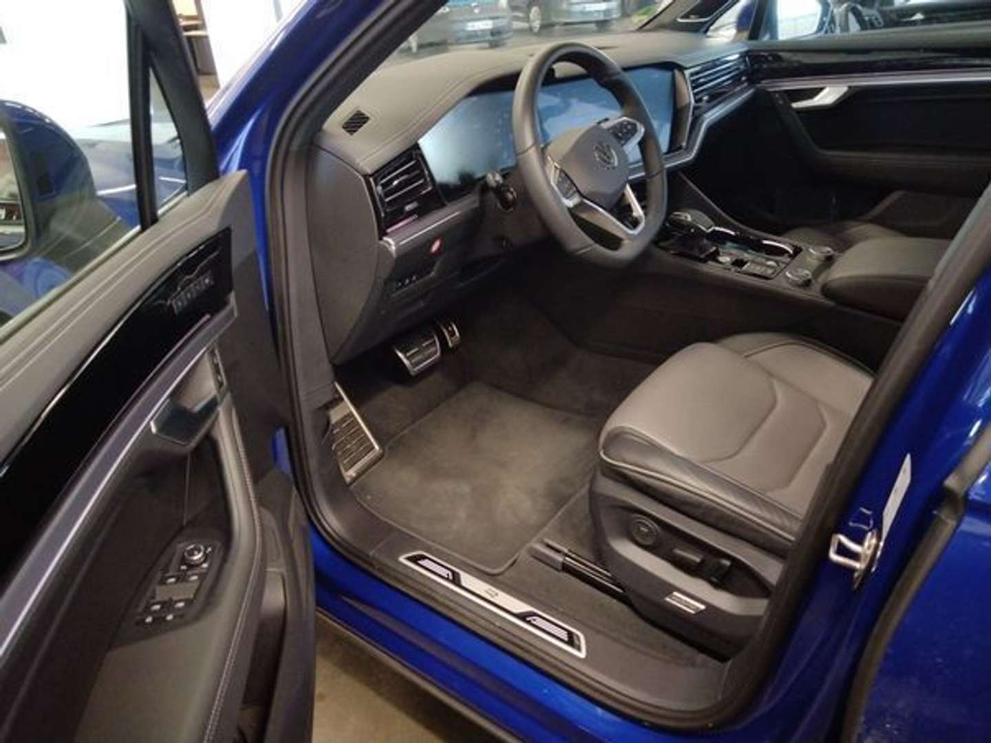 Volkswagen Touareg 4Motion R-Line - 2025 - Joinsteer - #4