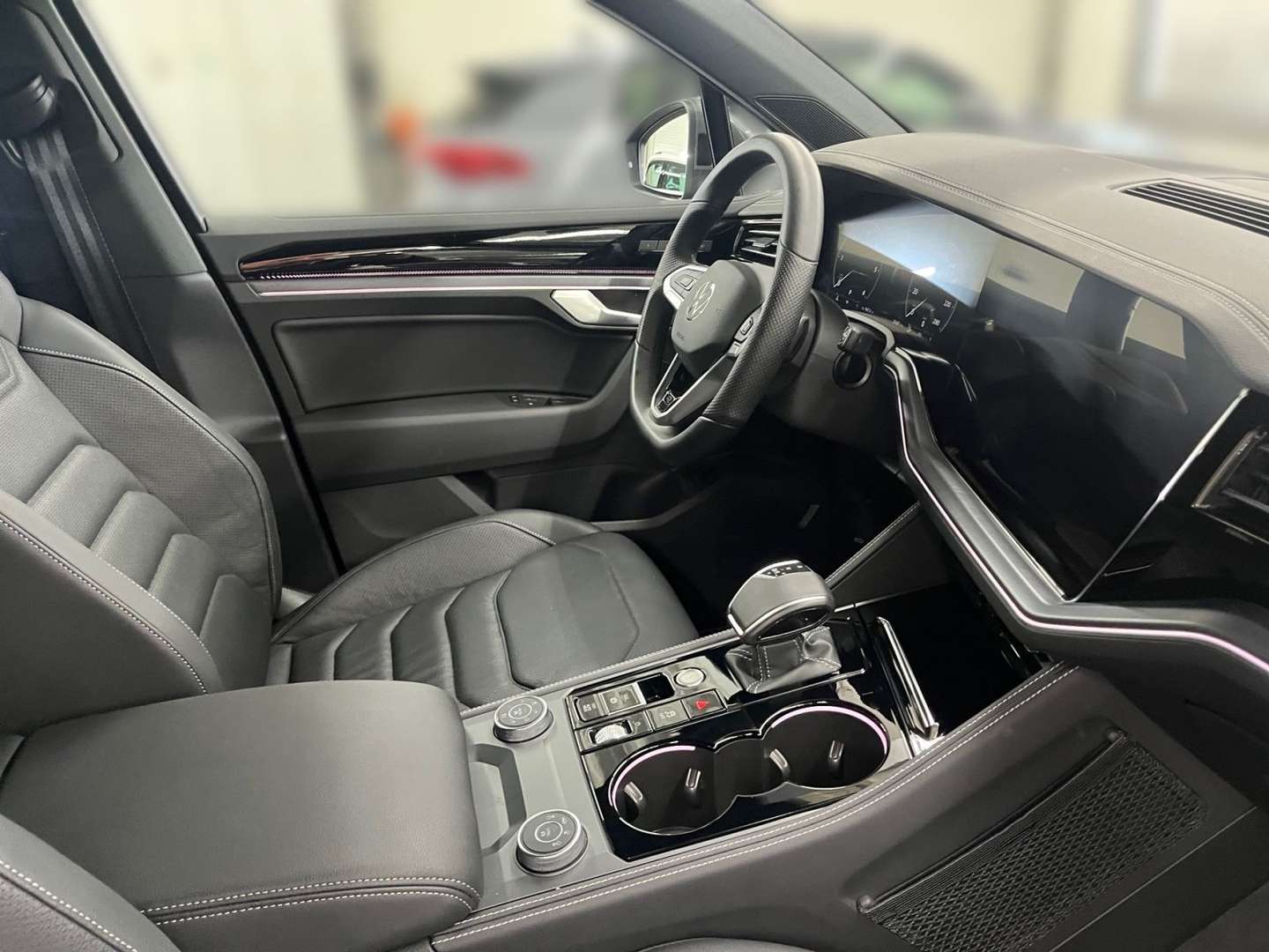 Volkswagen Touareg TDI 4Motion - 2025 - Joinsteer - #11