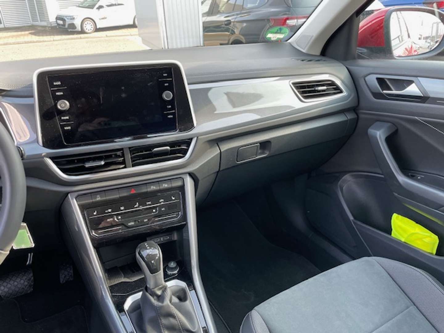 Volkswagen T-Roc TSI Style - 2025 - Joinsteer - #11