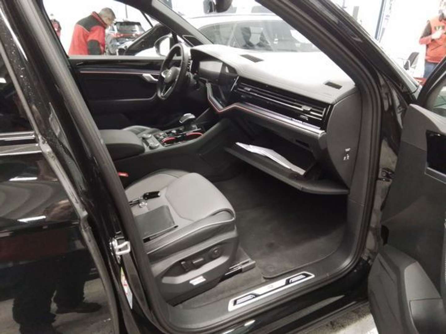 Volkswagen Touareg TDI R-Line - 2025 - Joinsteer - #8