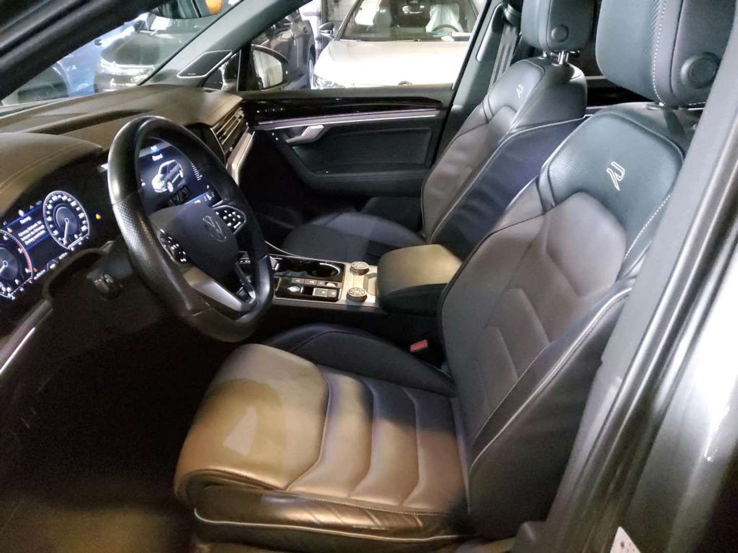 Volkswagen Touareg TDI R-Line - 2022 - Joinsteer - #7