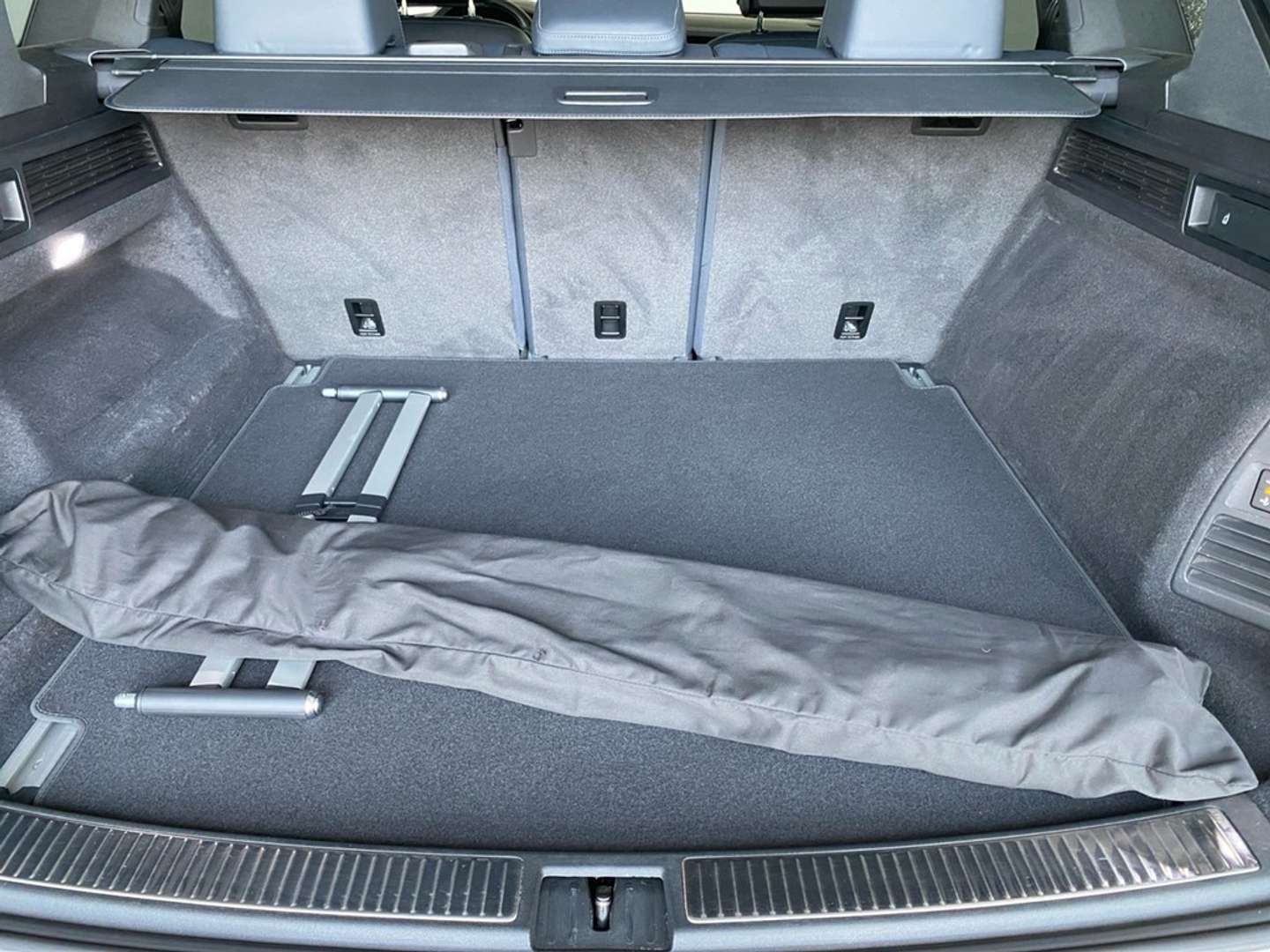 Volkswagen Touareg TDI 4Motion R-Line - 2024 - Joinsteer - #14