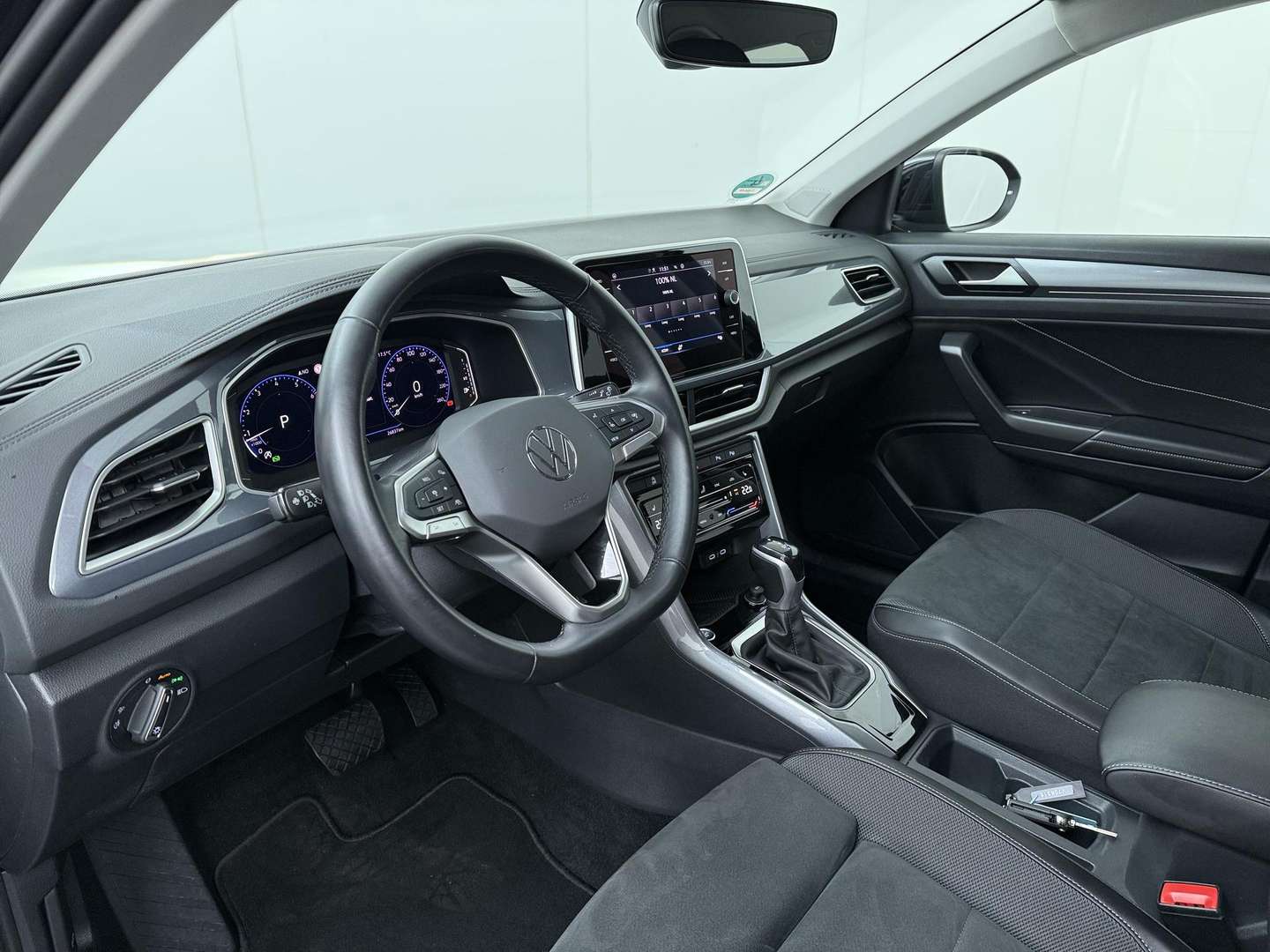 Volkswagen T-Roc TSI Style - 2023 - Joinsteer - #5