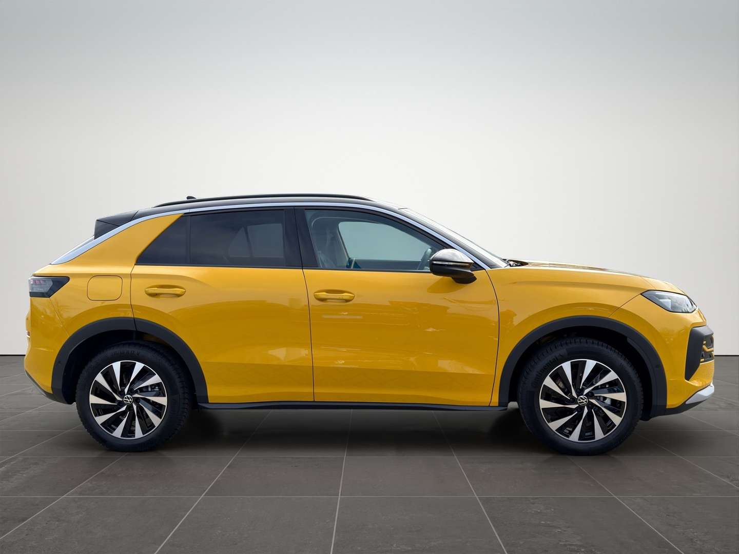Volkswagen T-Roc TSI Life - 2025 - Joinsteer - #8