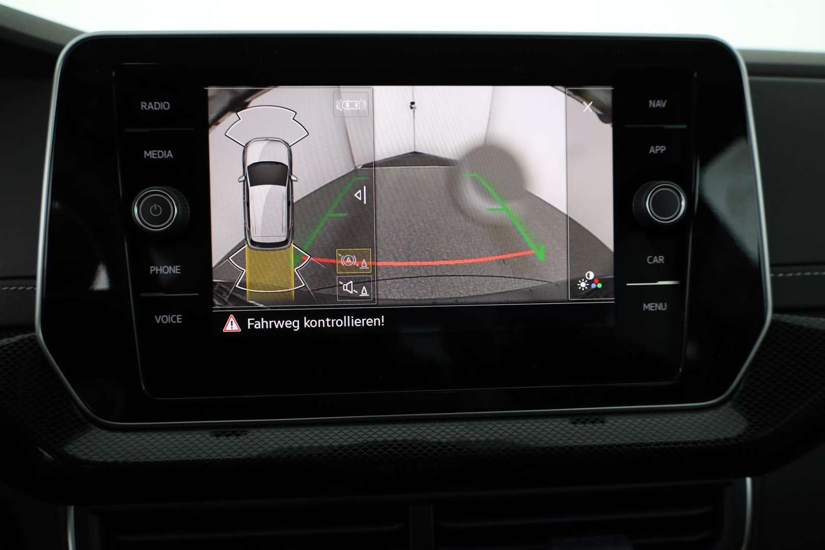 Volkswagen T-CROSS R-Line - 2026 - Joinsteer - #6