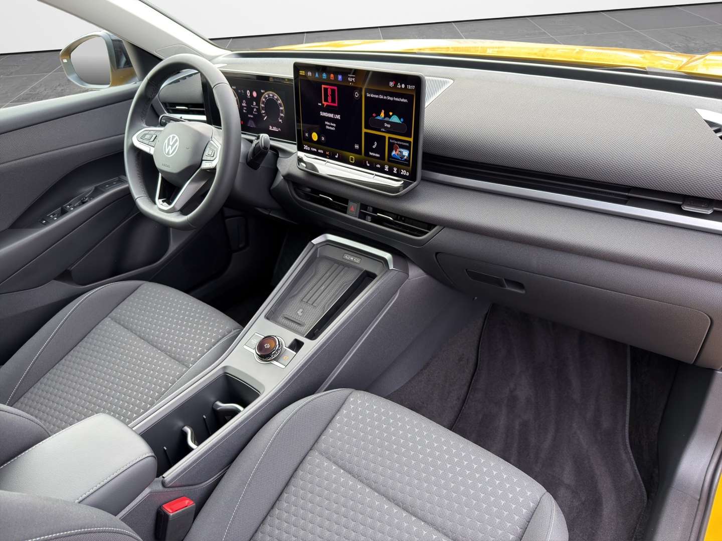 Volkswagen T-Roc TSI Life - 2025 - Joinsteer - #15