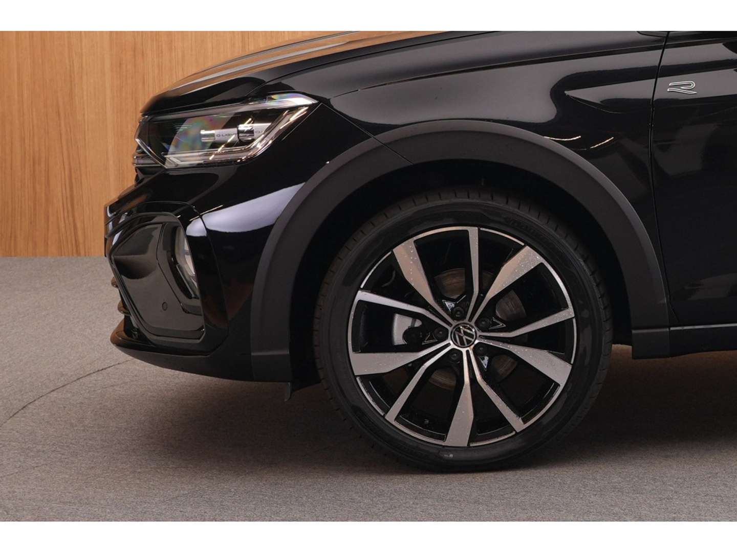 Volkswagen Taigo R-Line - 2026 - Joinsteer - #10