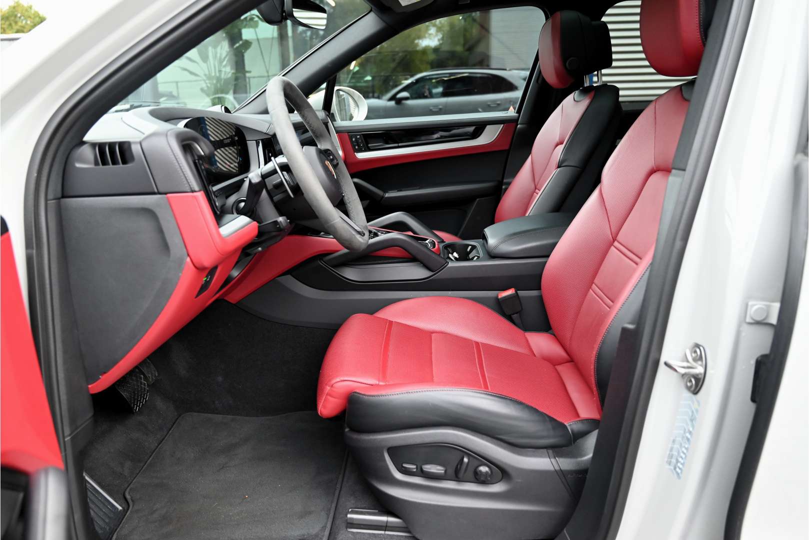 Porsche Cayenne III E-Hybrid - 2023 - Joinsteer - #3