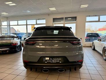 Porsche Cayenne III Turbo GT — photo 4