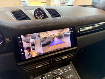 Porsche Cayenne III Turbo GT — photo 22