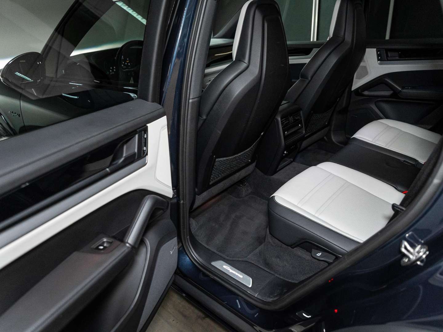 Porsche Cayenne III E-Hybrid - 2024 - Joinsteer - #35