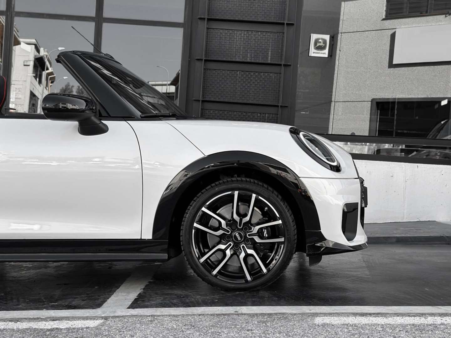 Mini Cabrio John Cooper Works - 2025 - Joinsteer - #5
