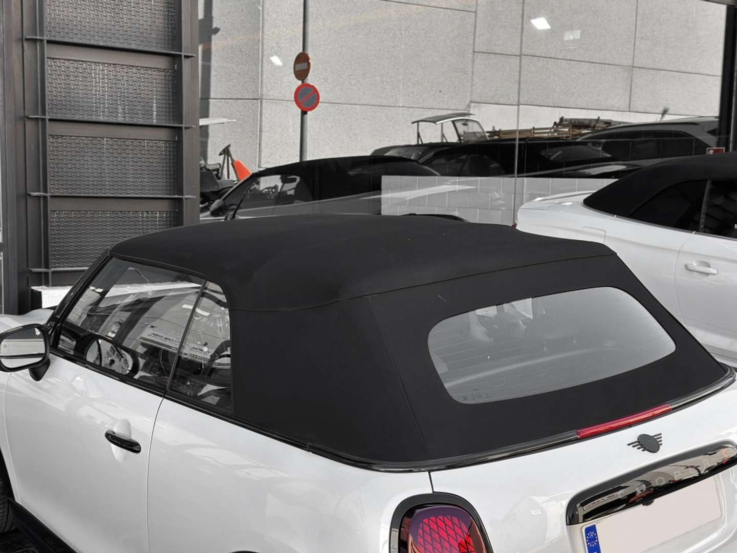 Mini Cabrio John Cooper Works - 2025 - Joinsteer - #7
