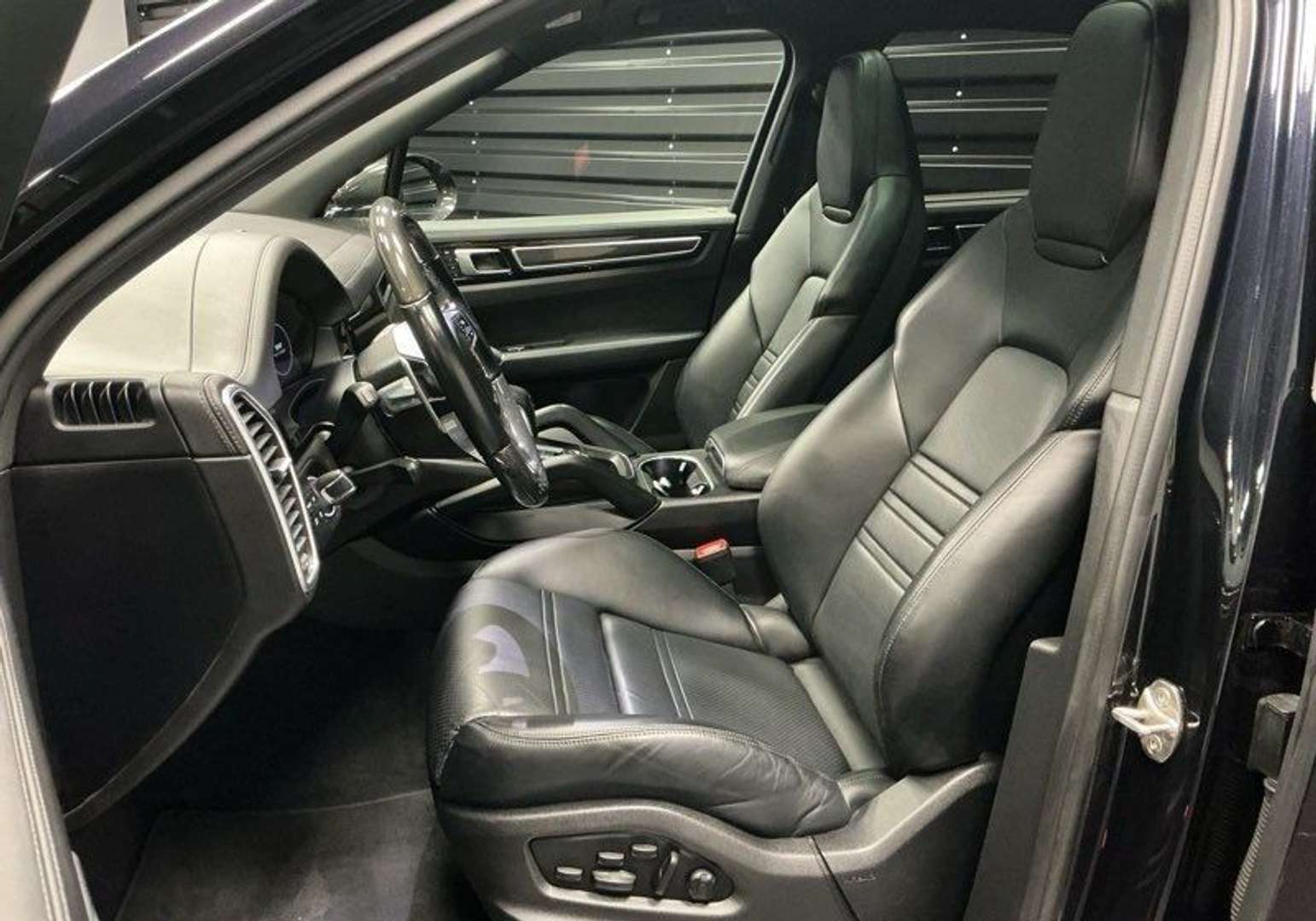 Porsche Cayenne III Turbo S - 2021 - Joinsteer - #8