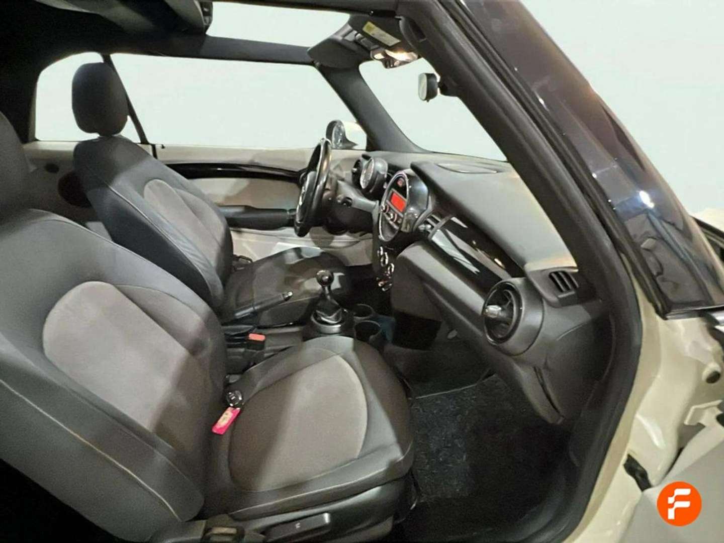 Mini Cabrio Cooper - 2018 - Joinsteer - #14