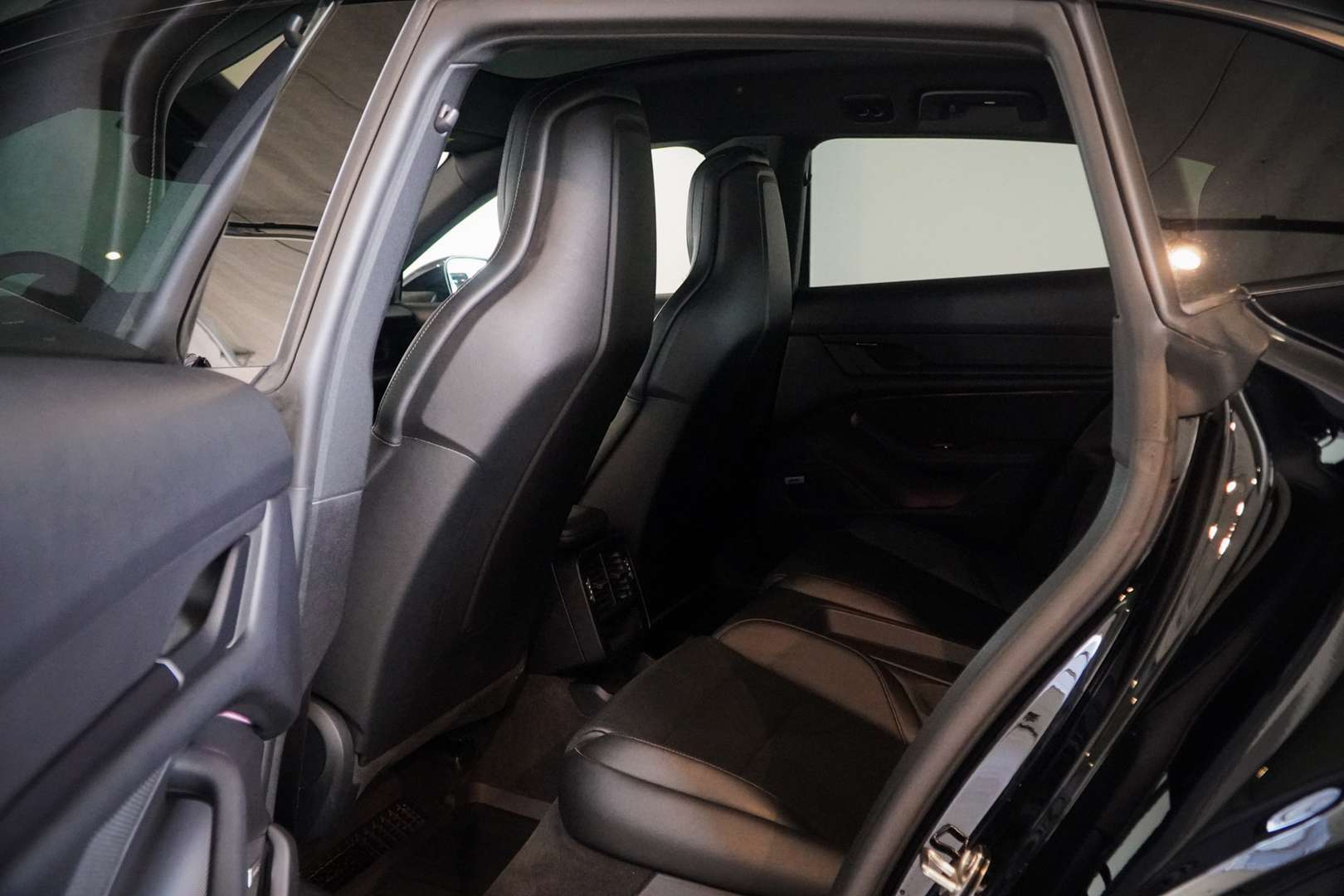 Porsche Taycan - 2021 - Joinsteer - #26