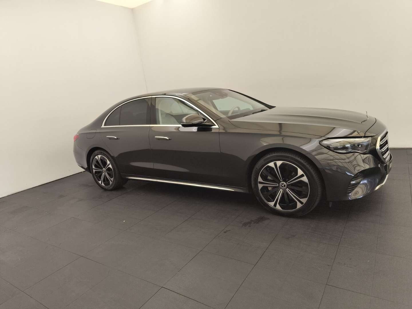 Mercedes Classe E 300 Premium - 2024 - Joinsteer - #3