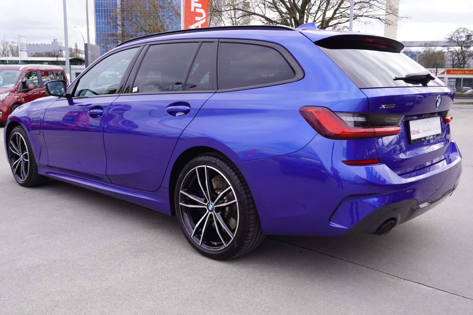 BMW 330e M Sport 330e XDrive - 2021 - Joinsteer - #2