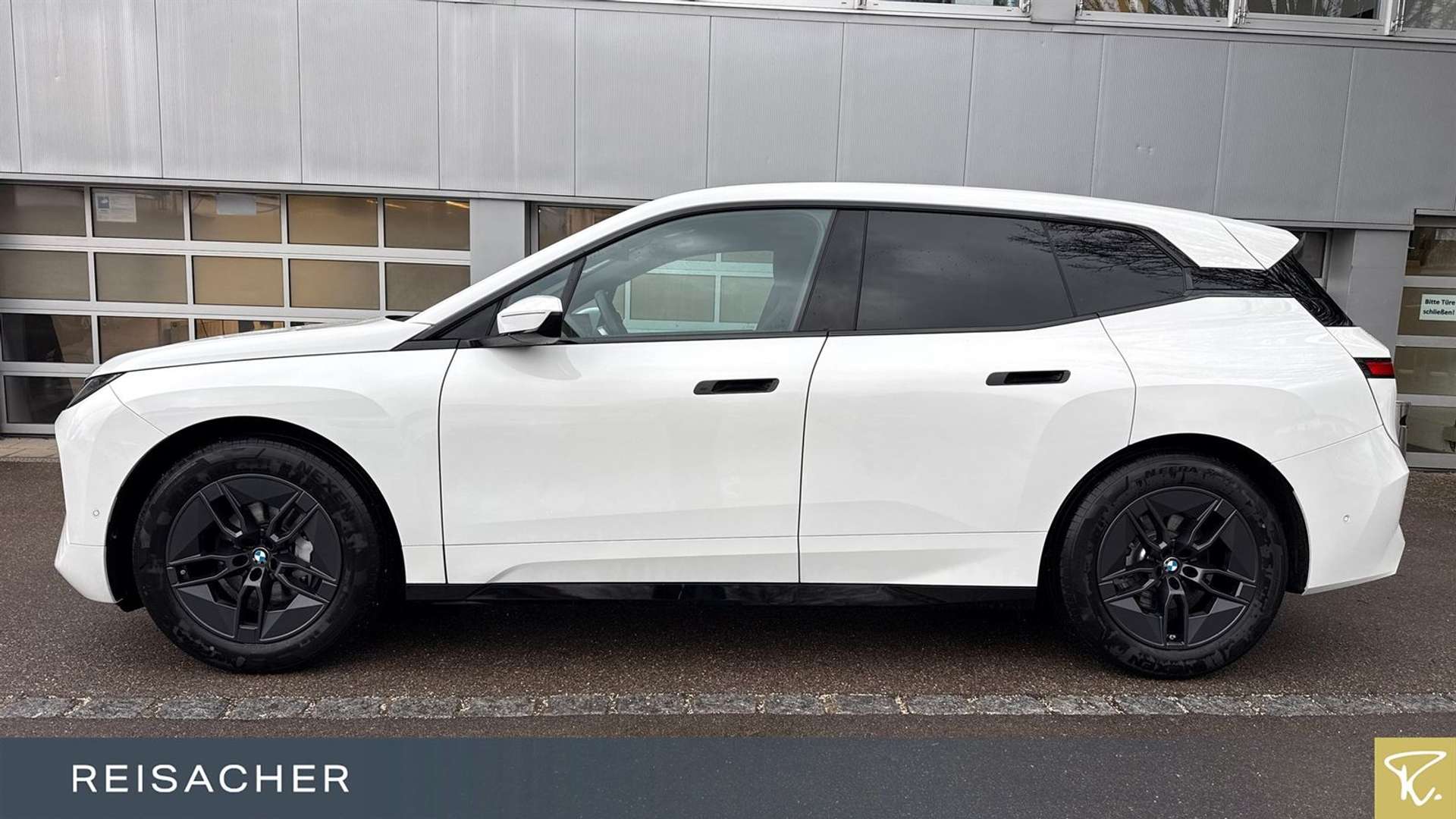 BMW IX Luxury XDrive45 - 2025 - Joinsteer - #3