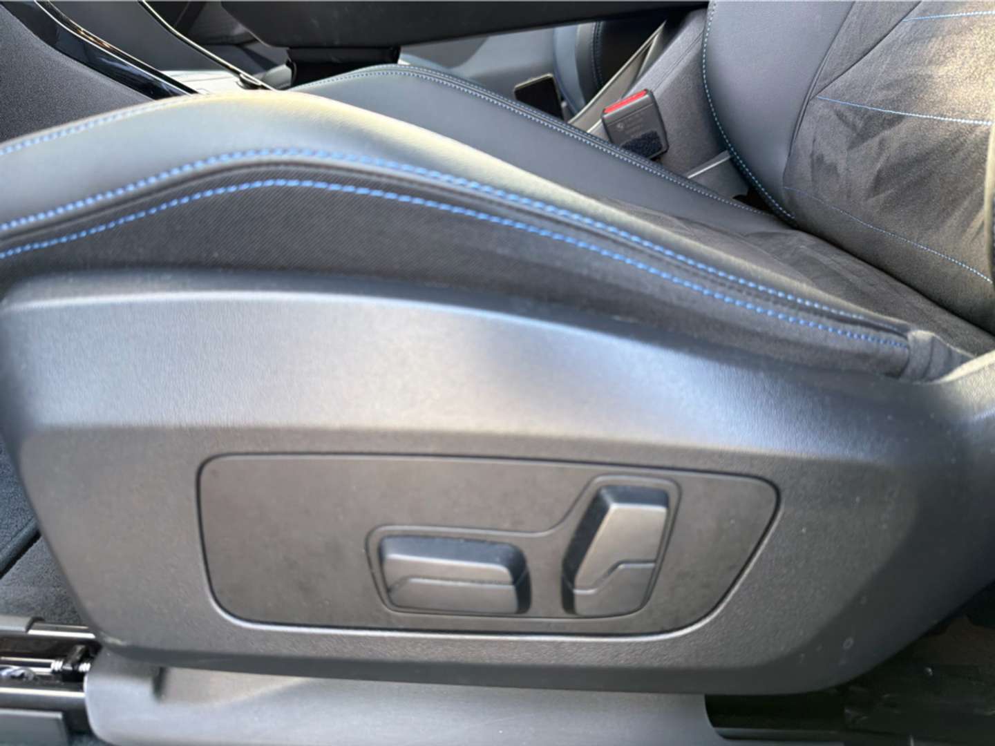 BMW IX2 M Sport EDrive20 - 2025 - Joinsteer - #18