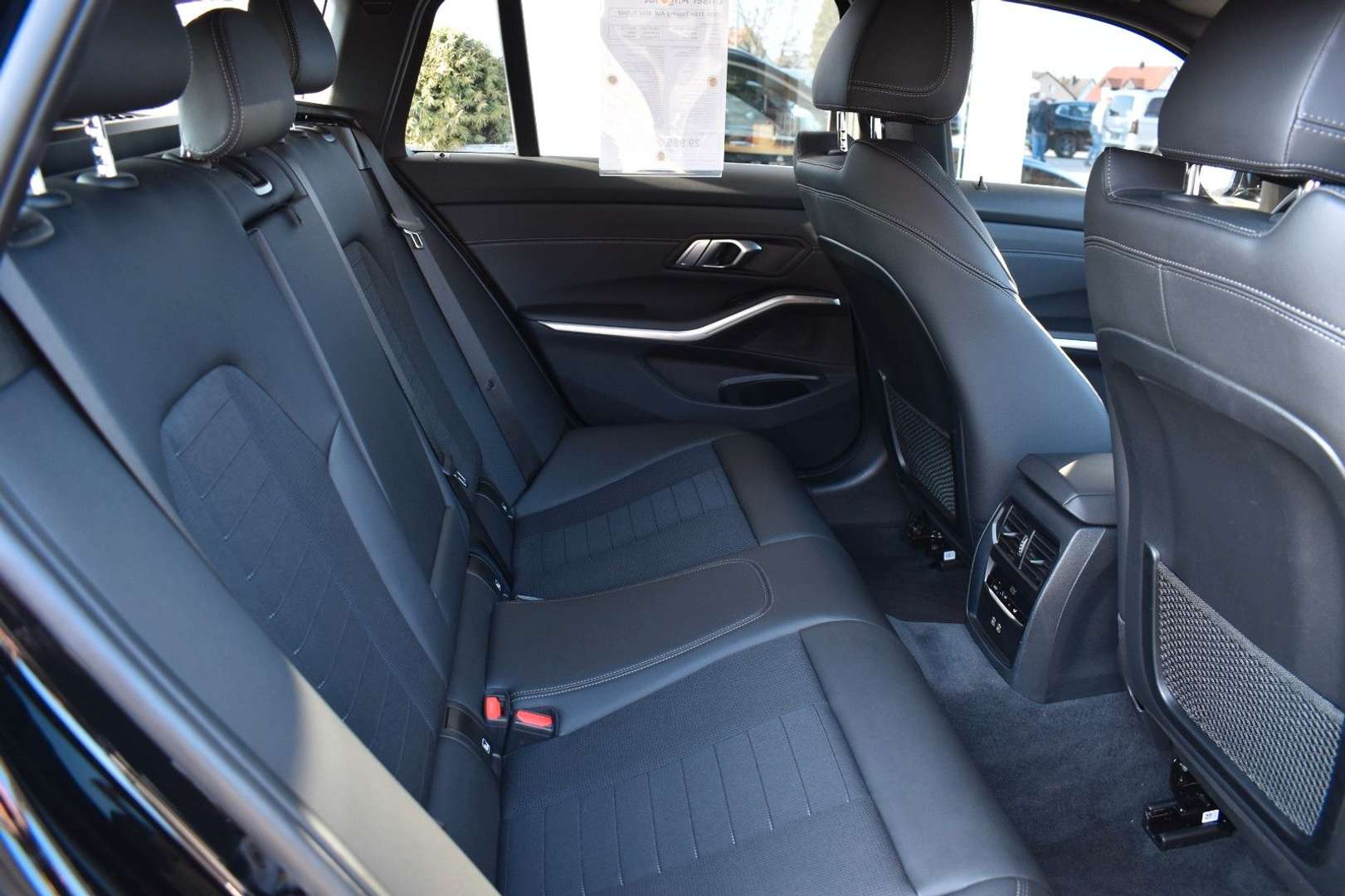 BMW Série 3 Touring 318d - 2023 - Joinsteer - #9