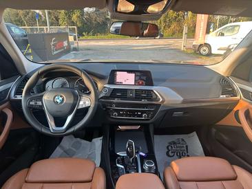 BMW X3 Luxury XDrive20d — photo 2