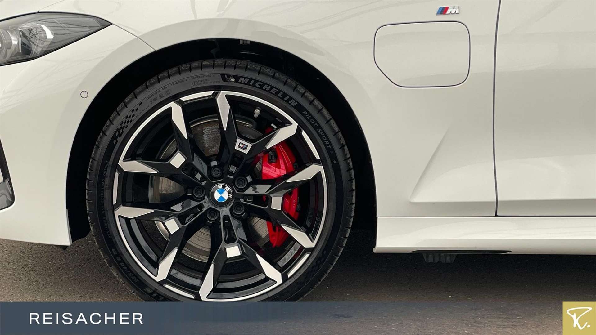 BMW 330e - 2025 - Joinsteer - #3