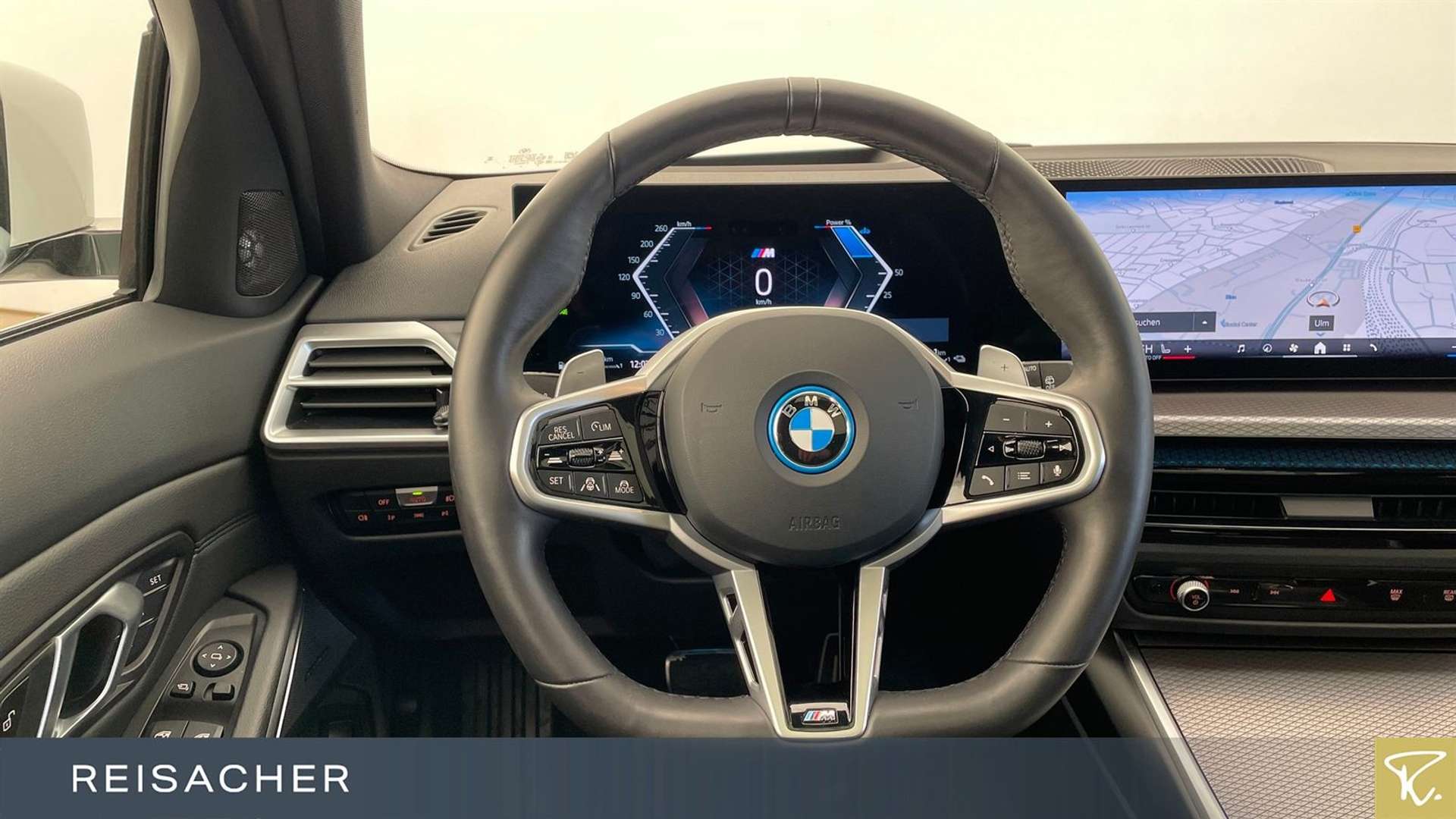 BMW 330e - 2025 - Joinsteer - #5