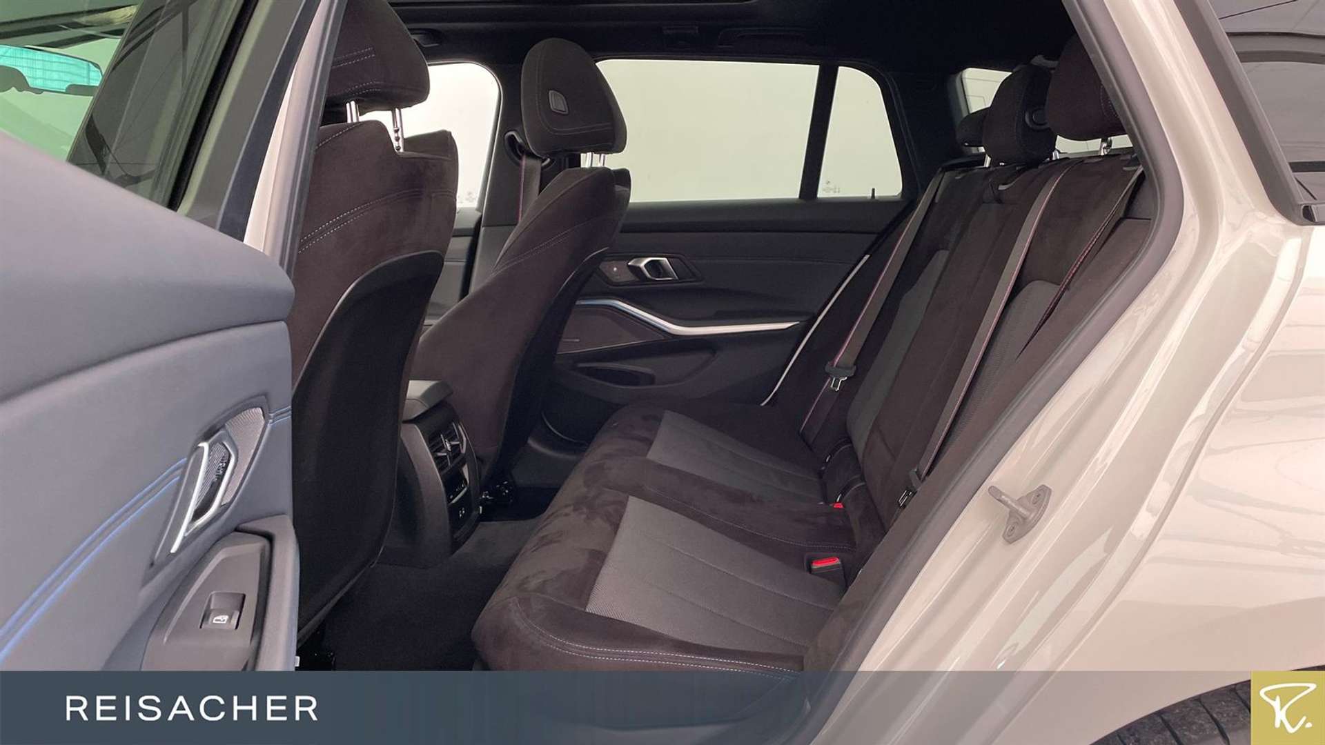 BMW 330e - 2025 - Joinsteer - #8