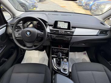 BMW Série 2 Gran Tourer 218i — photo 30